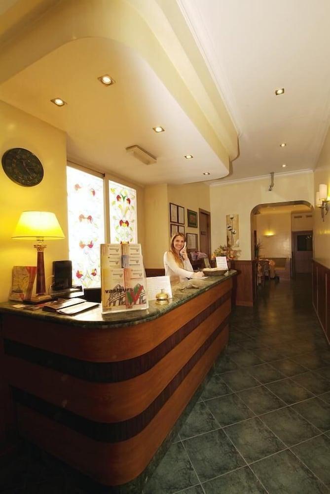 Hotel Argentina Roma Exterior foto