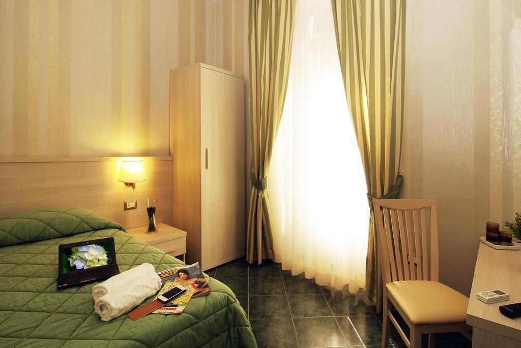 Hotel Argentina Roma Exterior foto