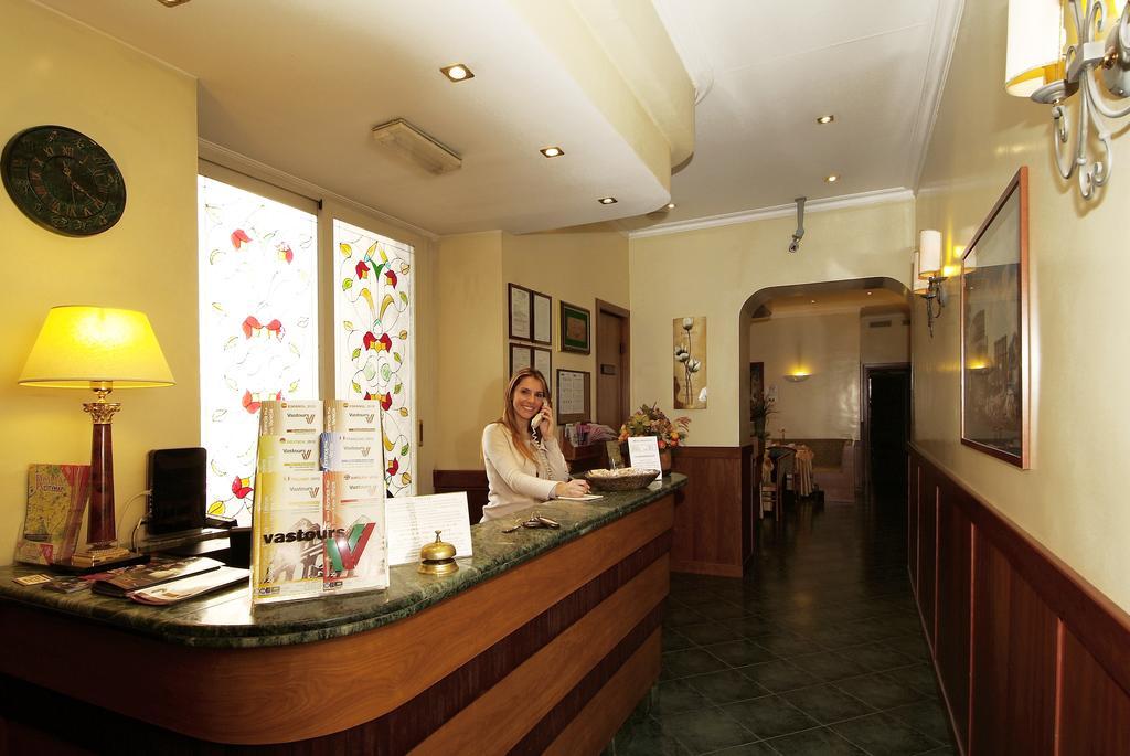 Hotel Argentina Roma Exterior foto